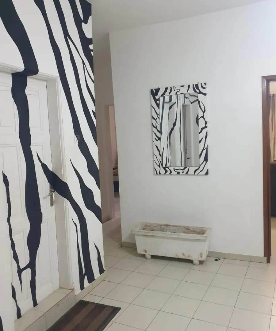 Apartament Le Zebre Dakar